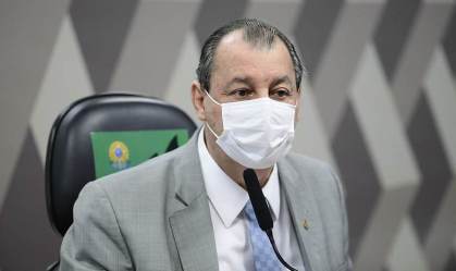 Senador Omar Aziz (PSD-AM)