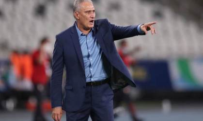 Jejum de títulos da Argentina não é referência para final, diz Tite