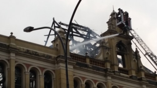 Apesar do incêndio, o acervo do Museu da Língua Portuguesa foi preservado