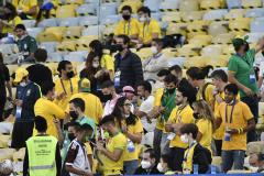 Torcedores no Maracanã durante a final da Copa América