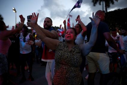 Manifestantes também foram às ruas no bairro de Little Havana, em Miami