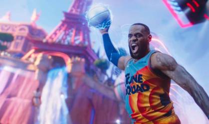 LeBron ficou 'muito nervoso' para fazer jus a Jordan em sequência de 'Space Jam'