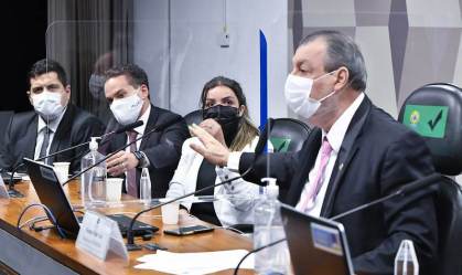 CPI da Covid hoje: prestam depoimento diretora e sócio da Precisa Medicamentos