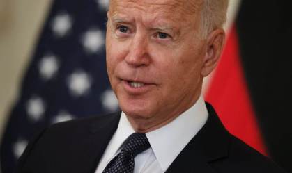 Evacuação do Afeganistão é missão 'perigosa', mas também 'digna', diz Biden