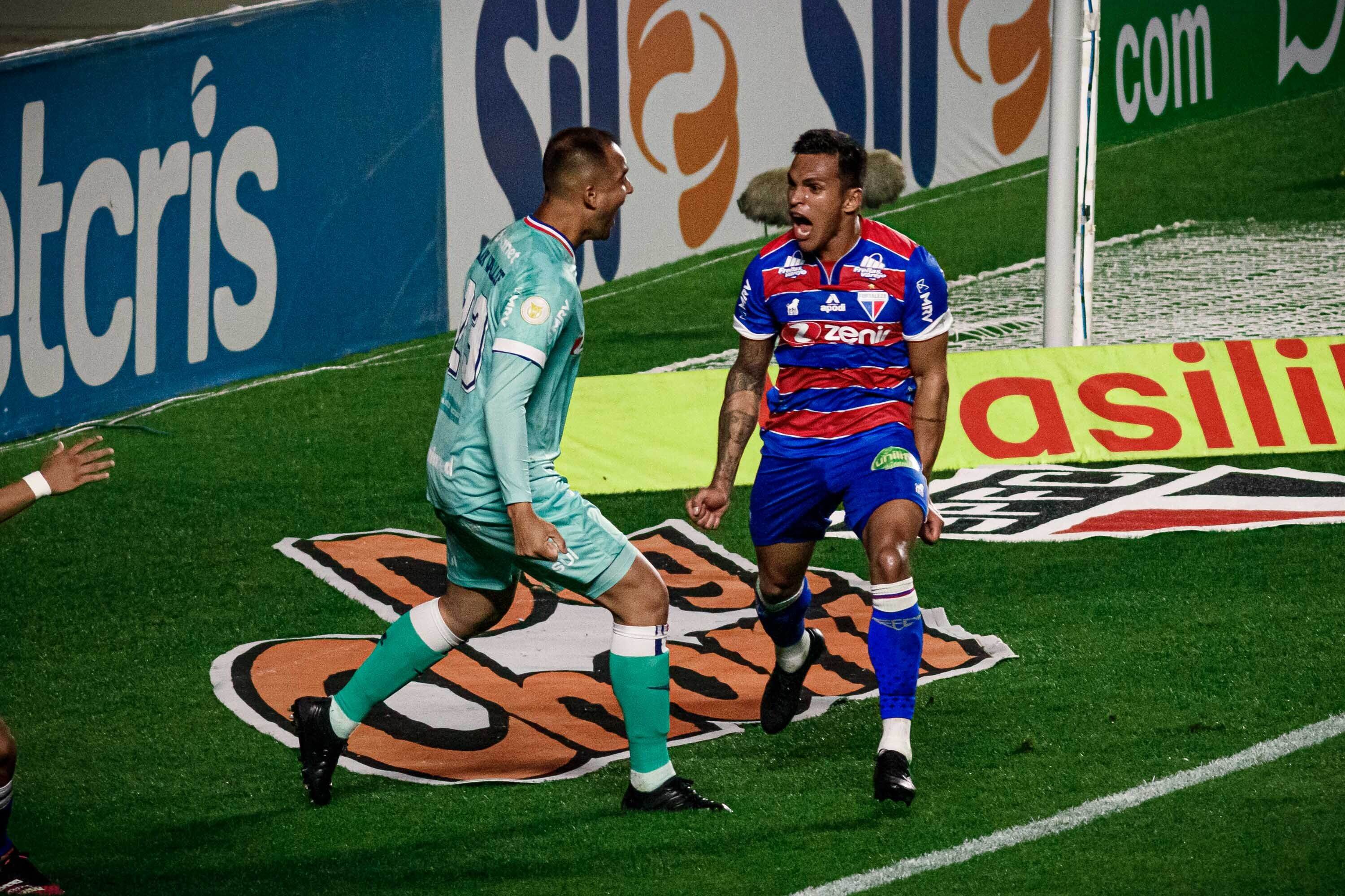 Comemoração do gol de Robson Fernandes, do Fortaleza, contra o São Paulo Comemoração do gol de Robson Fernandes, do Fortaleza, contra o São Paulo