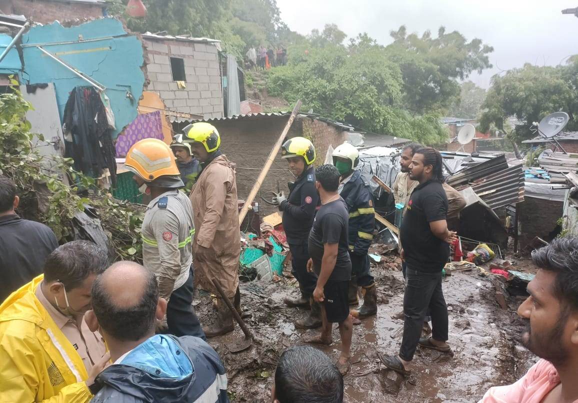 Deslizamento em Mumbai, na Índia Deslizamento em Mumbai, na Índia