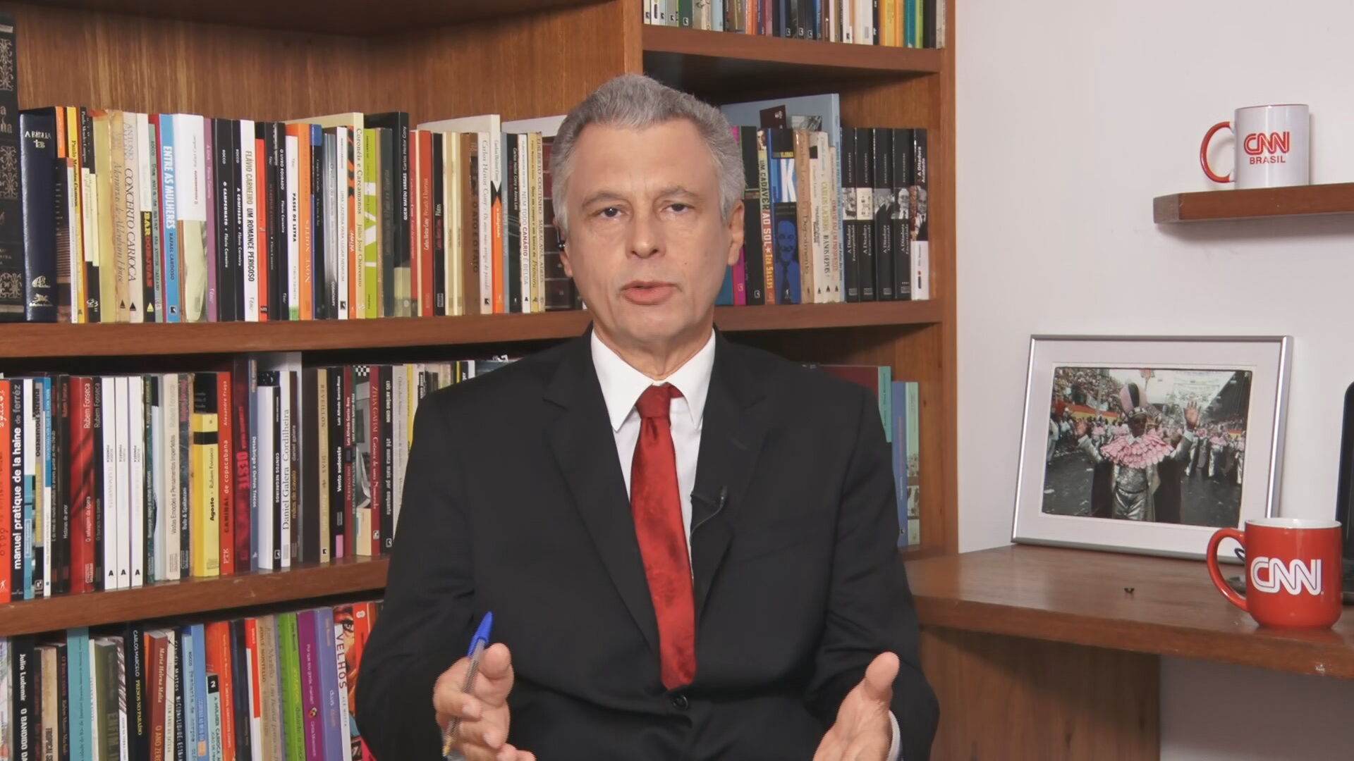 Fernando Molica no quadro Liberdade de Opinião Fernando Molica no quadro Liberdade de Opinião