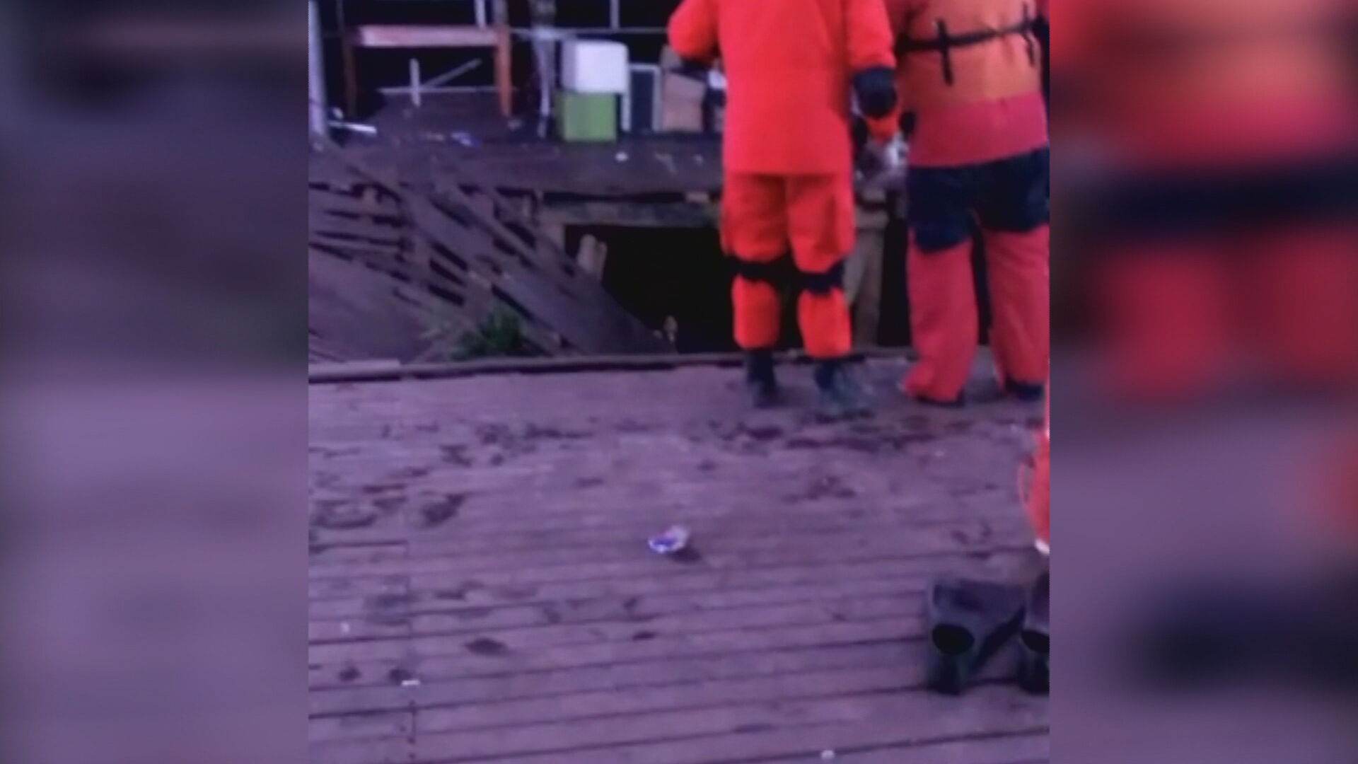 Rompimento de deck de restaurante no RS termina com morte de mulher de 26 anos Rompimento de deck de restaurante no RS termina com morte de mulher de 26 anos