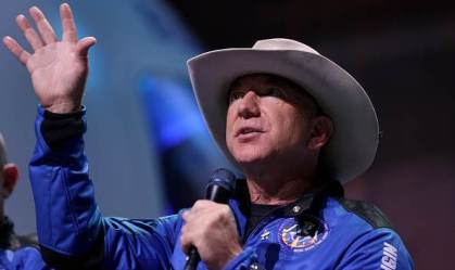 Jeff Bezos fala sobre seu voo no New Shepard, da Blue Origin