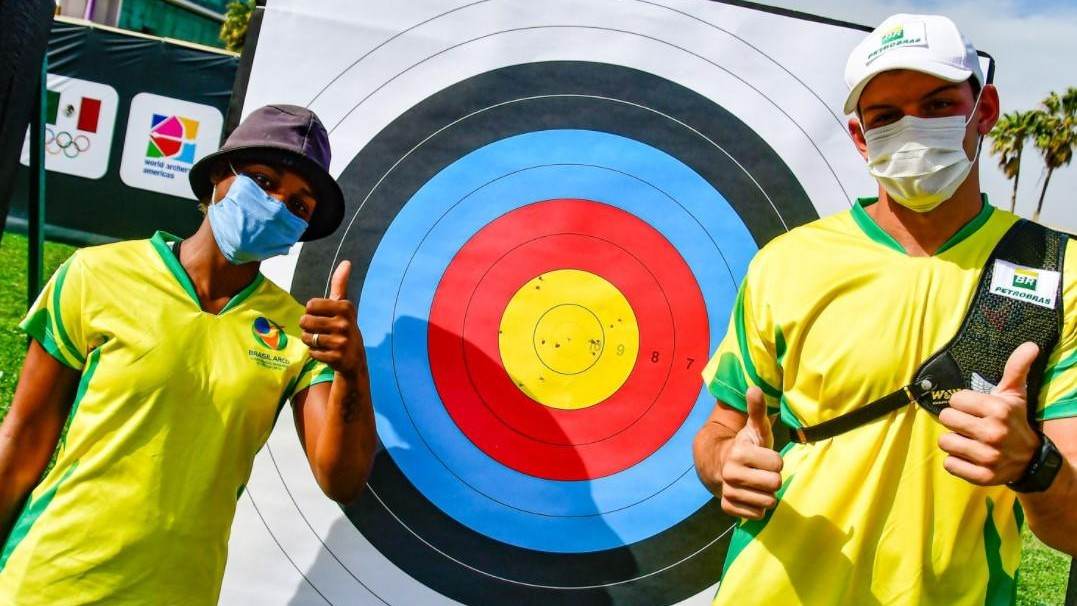 Ane Marcelle e Marcus D'Almeida são a dupla brasileiro do tiro com arco