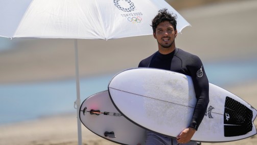 Gabriel Medina também aproveitou a quinta-feira para treinar em Tóquio