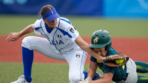 Itália e Austrália fecharam o dia de duelos nesta quinta-feira no softbol