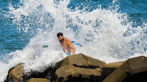 Surfista braileiro Italo Ferreira também usou a quinta-feira em Tóquio