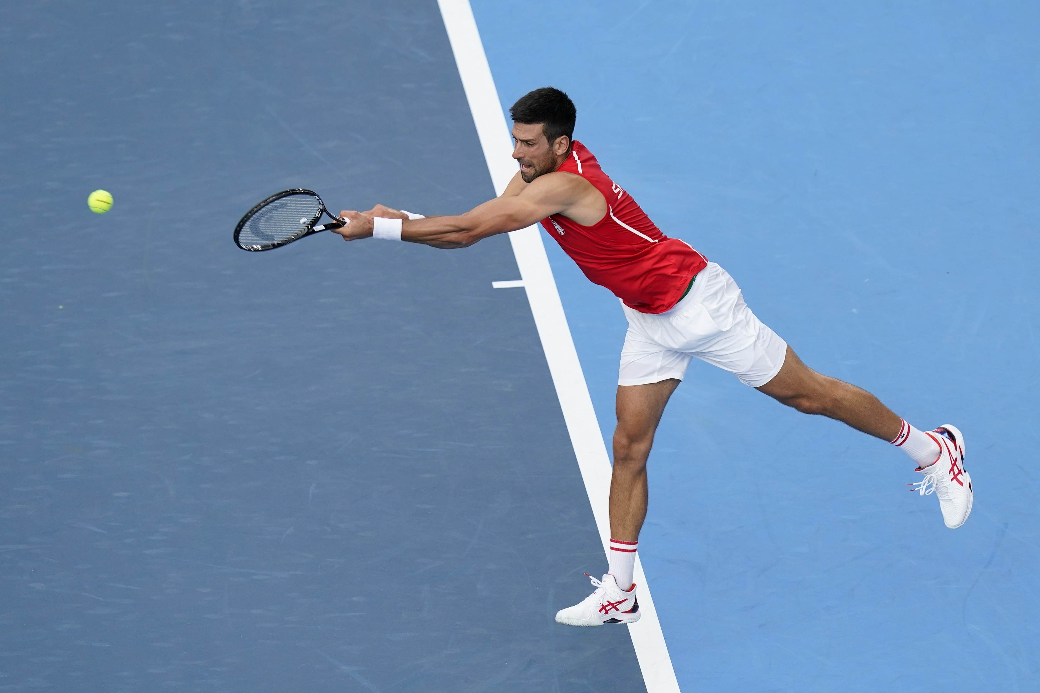 Novak Djokovic treina em Tóquio antes de sua estreia nos Jogos Olímpicos Novak Djokovic treina em Tóquio antes de sua estreia nos Jogos Olímpicos