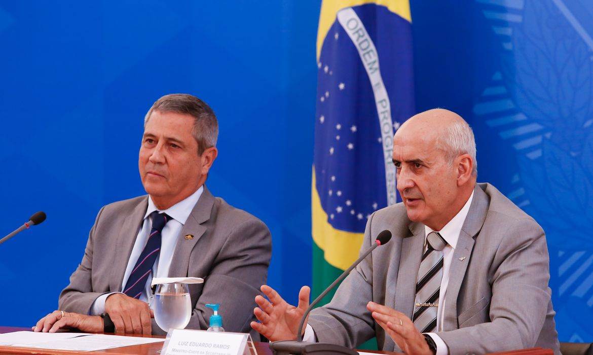 General Braga Netto e General Ramos General Braga Netto e General Ramos
