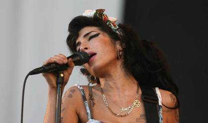 Amy Winehouse em show no festival Oxegen, em 2008