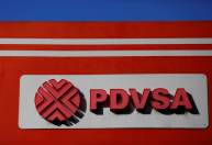 PDVSA pede que joint ventures cortem produção de petróleo, dizem fontes