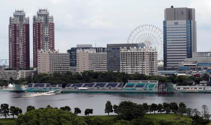 Autoridades do Japão confiam que conseguirão manter nadadores longe do esgoto
