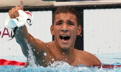 Nadador tunisiano surpreende e leva o ouro nos 400 metros livre aos 18 anos