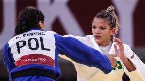 A judoca Larissa Pimenta