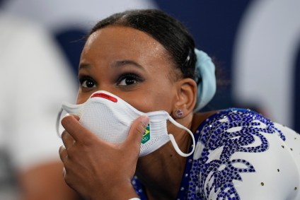 Rebeca Andrade nas classificatórias da ginástica artística das Olimpíadas
