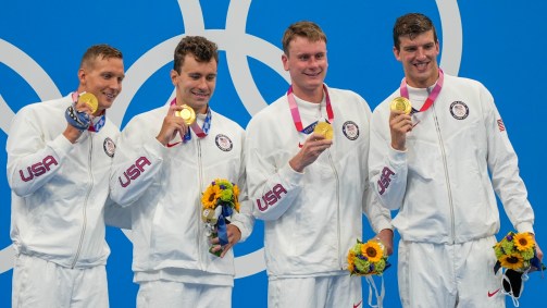 Nadadores Caeleb Dressel, Blake Pieroni, Bowen Beck e Zach Apple