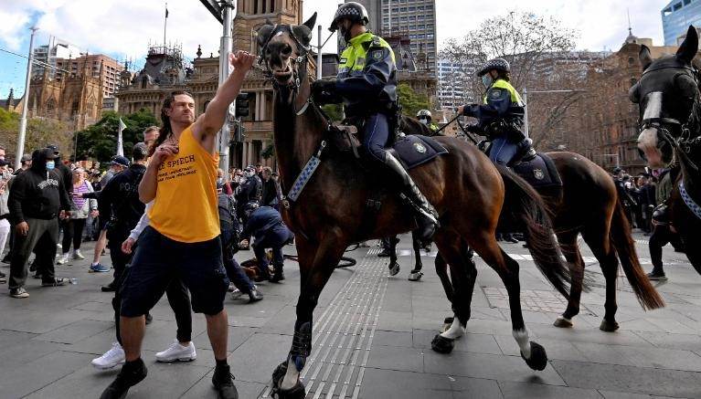 Protestos contra lockdown em Sydney