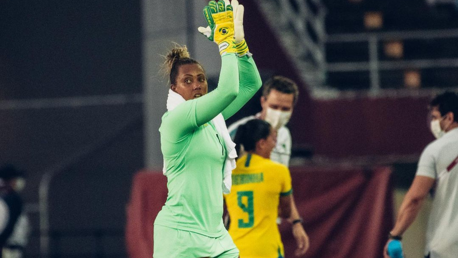 goleira bárbara seleção brasileira de futebol