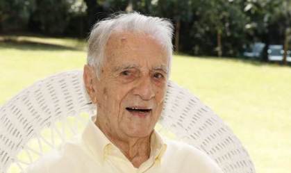 Ator Orlando Drummond