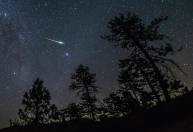 Olhe para cima: Veja os dias e horários para observar chuvas de meteoros nesta semana