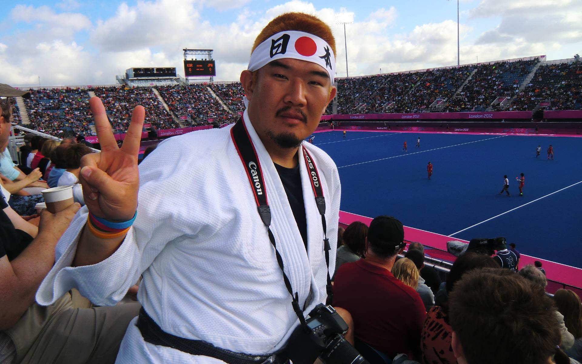 Kazunori Takishima em partida de hóquei nas Olimpíadas de 2012 em Londres
