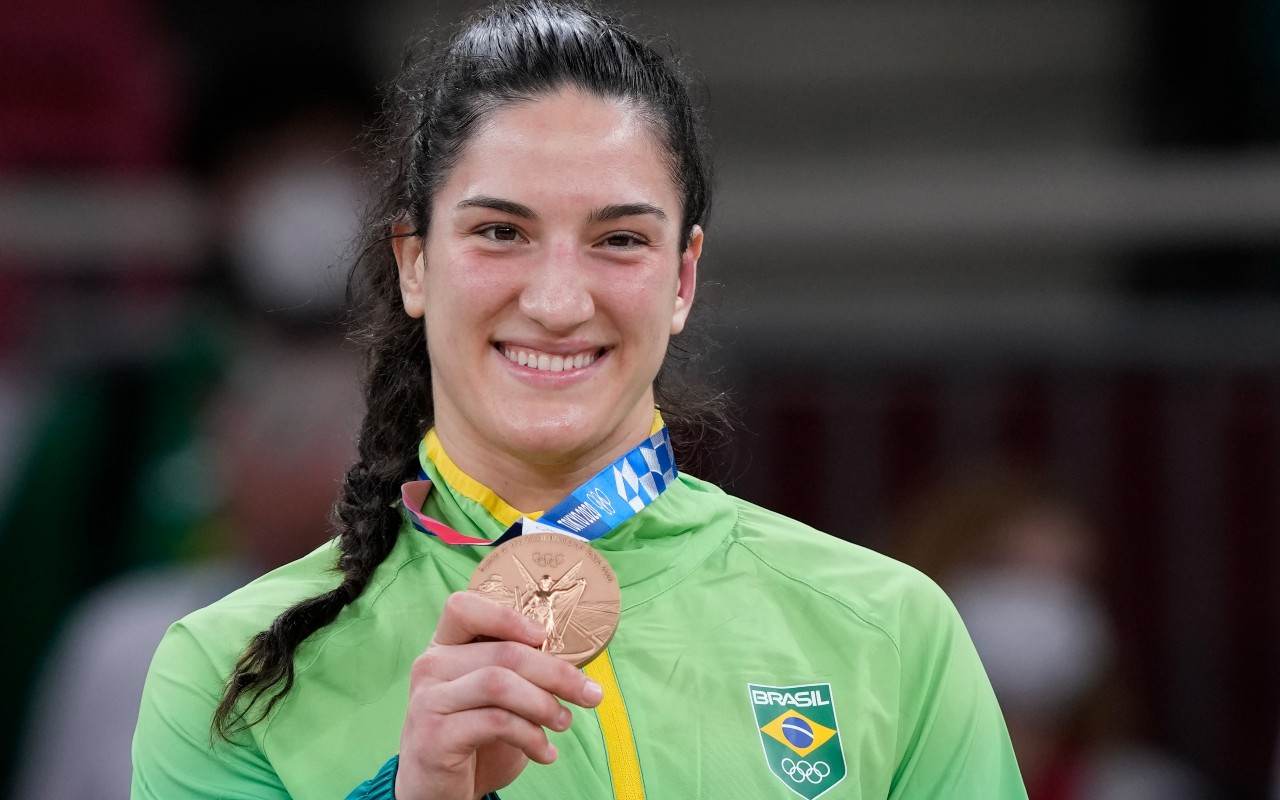 Mayra Aguiar é a 1ª brasileira com 3 medalhas em esportes individuais Mayra Aguiar é a 1ª brasileira com 3 medalhas em esportes individuais