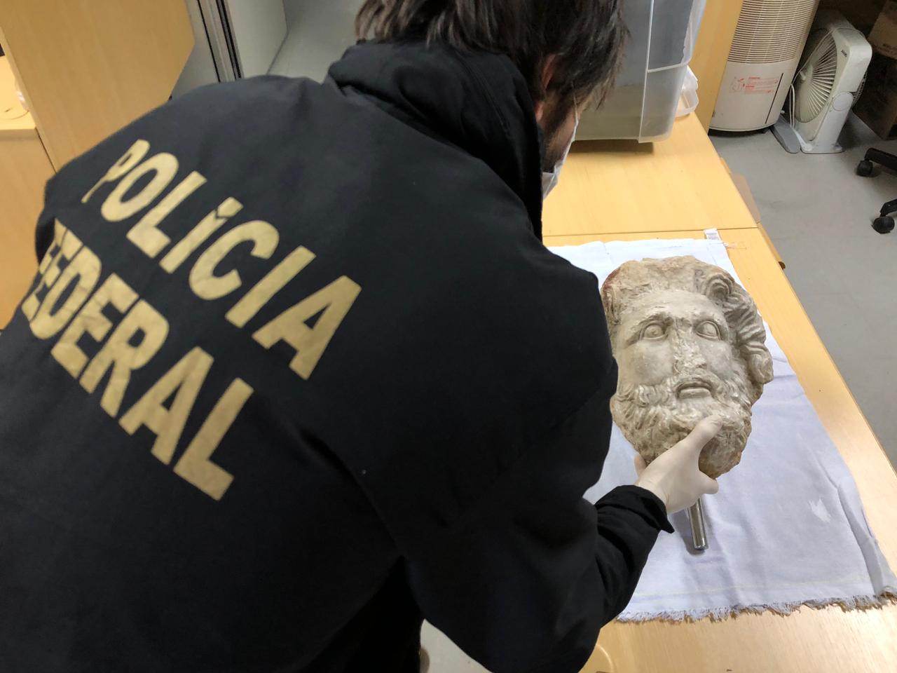 Polícia Federal apreende escultura