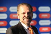 Reinaldo Carneiro Bastos anuncia candidatura à presidência da CBF