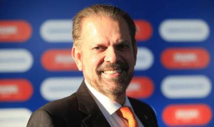 Reinaldo Carneiro Bastos anuncia candidatura à presidência da CBF