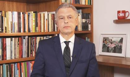 Fernando Molica: Bolsonaro mente sobre fraudes por medo de perder para Lula