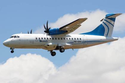 Avião usado no tour ao Santuário de Nossa Senhora Aparecida