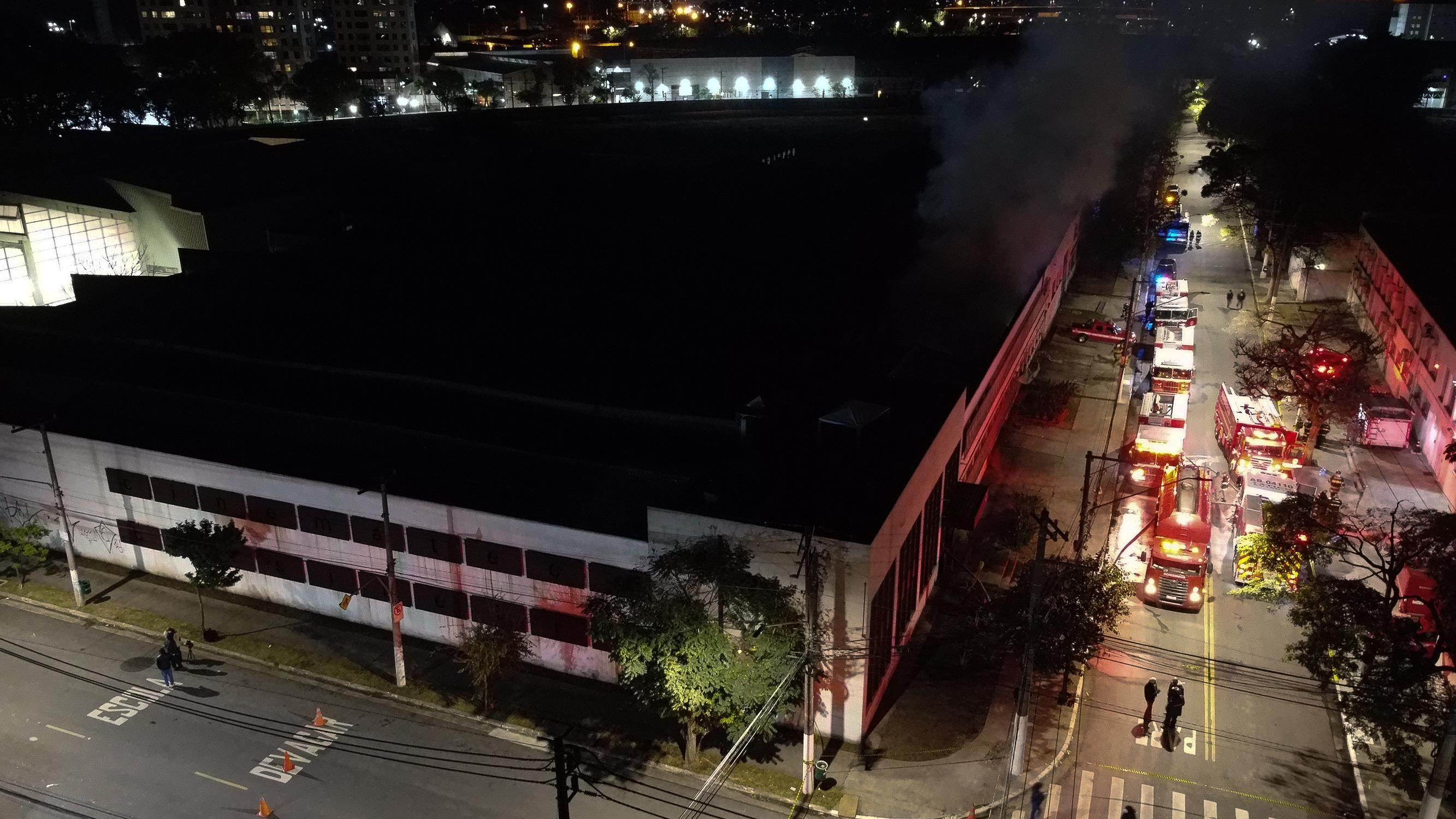 Fogo na Cinemateca: sem vistoria dos Bombeiros e sob administração federal, acervo está sob risco / ESTADÃO CONTEÚDO