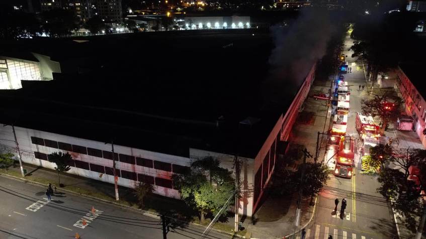 Fogo na Cinemateca: sem vistoria dos Bombeiros e sob administração federal, acervo está sob risco / ESTADÃO CONTEÚDO
