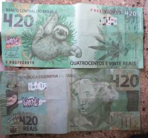 Nota falsa de R$ 420