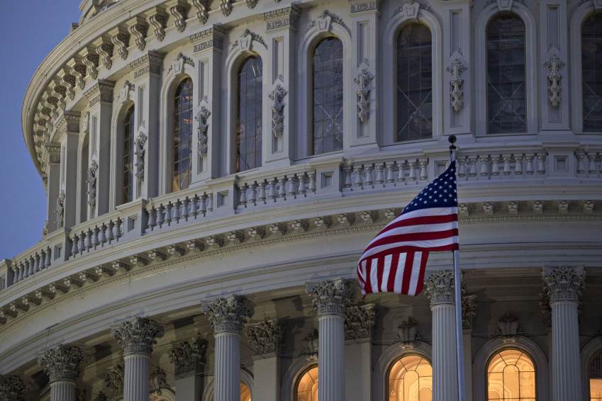 Senado dos Estados Unidos / Getty Images/Bloomberg Creative