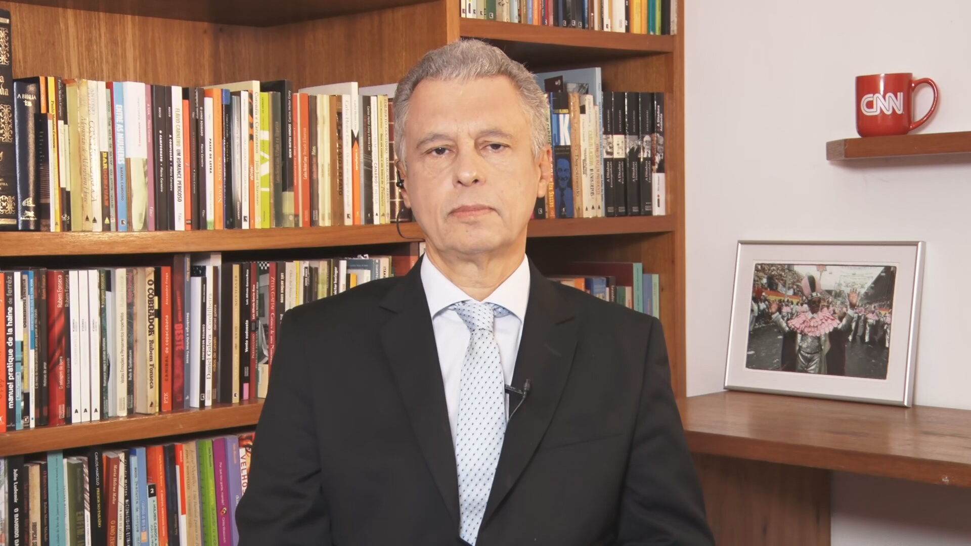 Fernando Molica no quadro Liberdade de Opinião