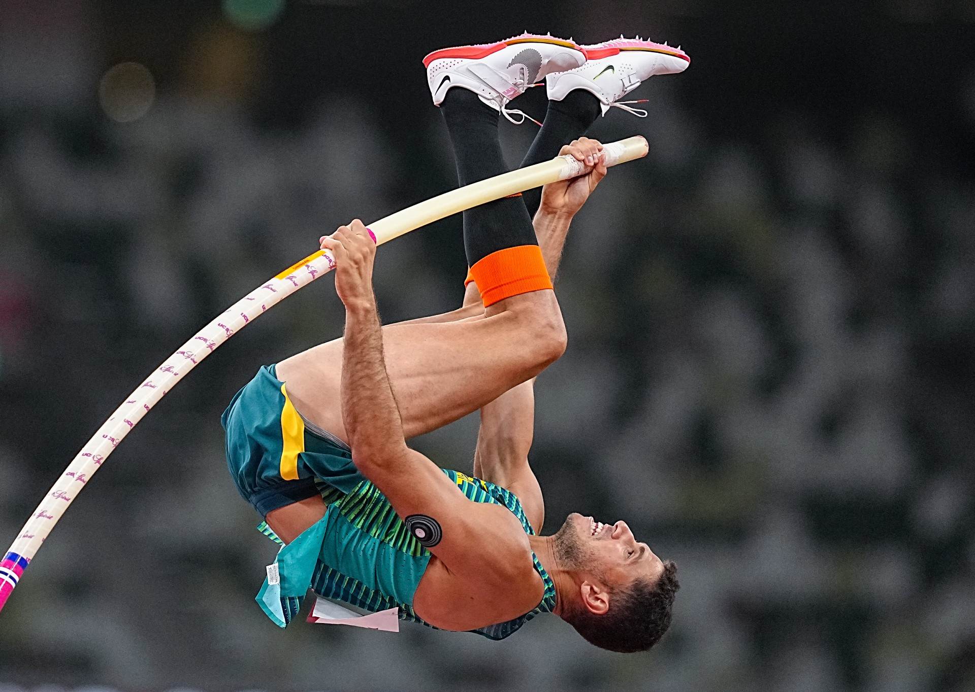 Thiago Braz saltou 5,87m, melhor marca do ano, e ficou com medalha de bronze Thiago Braz saltou 5,87m, melhor marca do ano, e ficou com medalha de bronze
