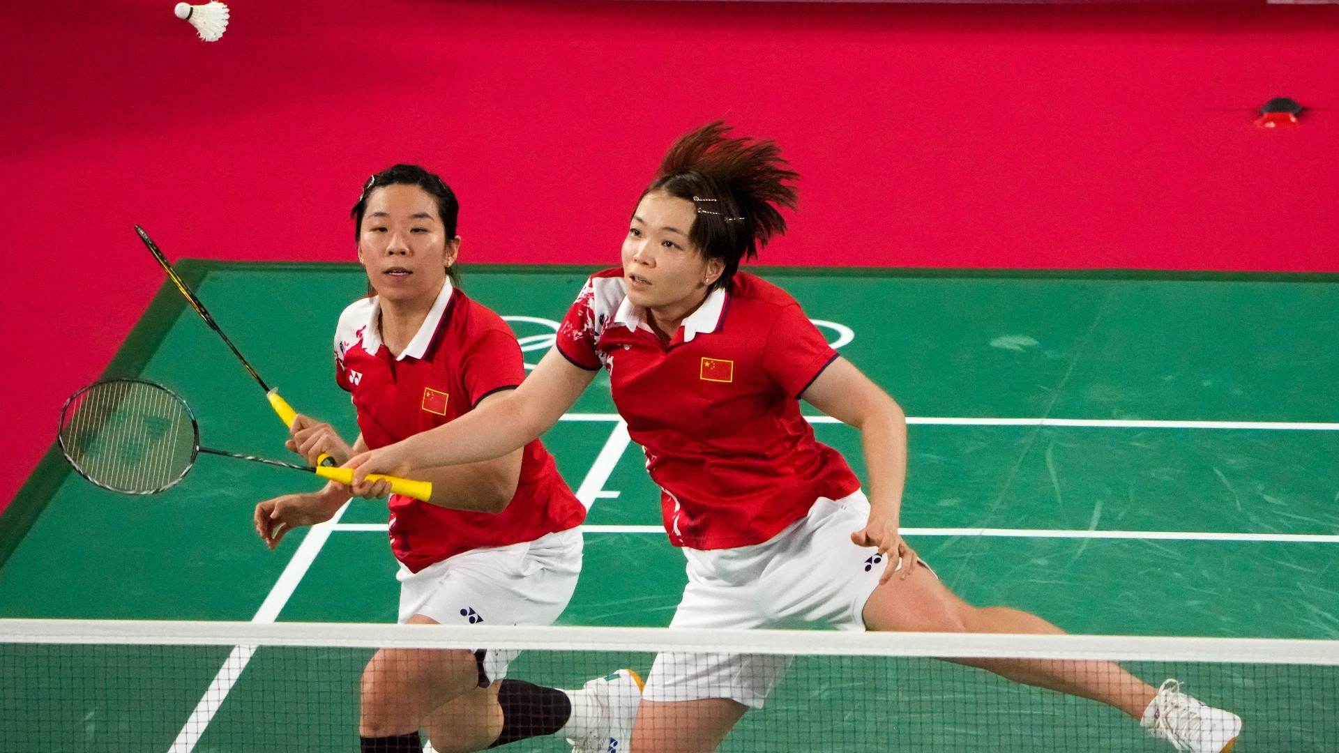 Chinesas Chen Qingchen e Jia Yifan Chinesas Chen Qingchen e Jia Yifan