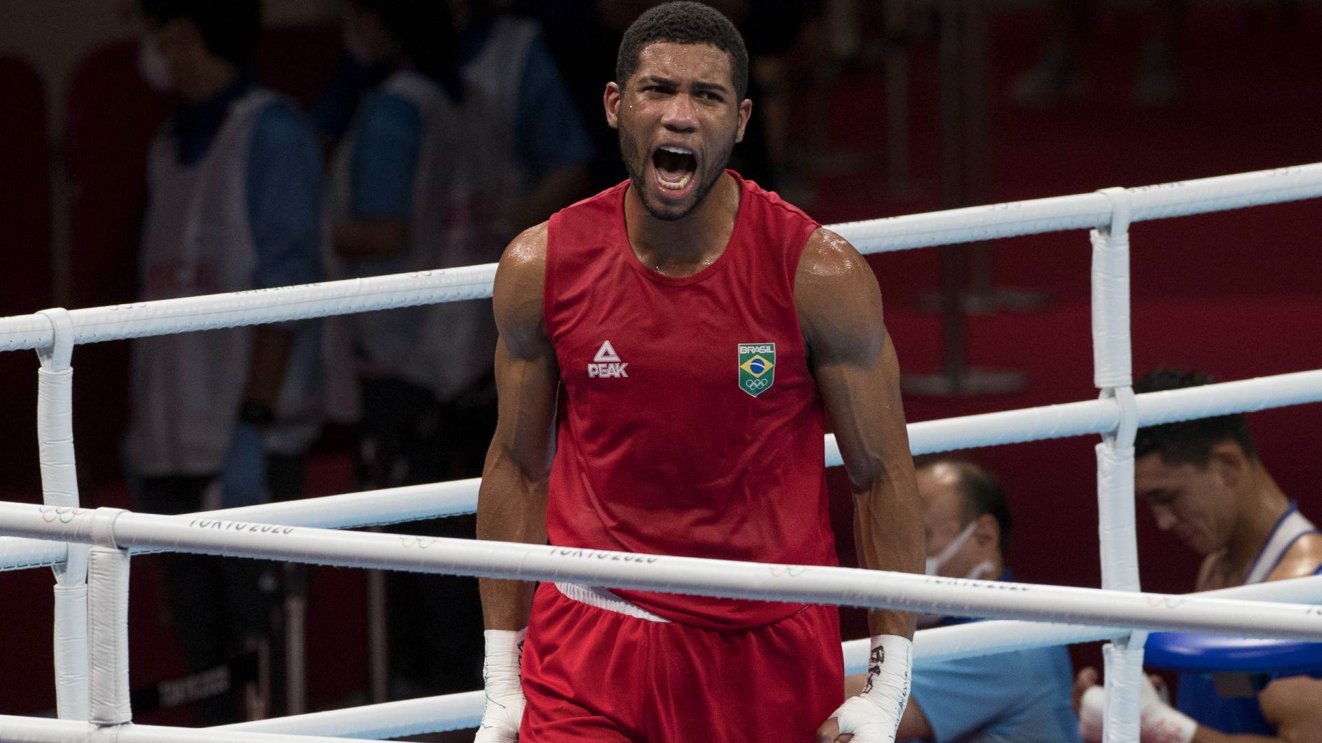Com bronze garantido, Hebert Conceição tenta ir à final dos peso-médio no boxe Com bronze garantido, Hebert Conceição tenta ir à final dos peso-médio no boxe