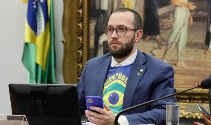 Deputado Filipe Barros depõe por duas horas no TSE em ação contra Bolsonaro