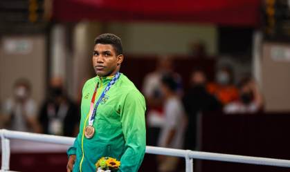 Bronze para Abner e Isaquias na semi da canoagem: Veja imagens dos brasileiros