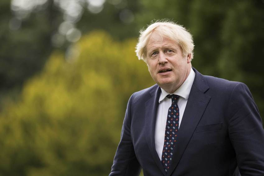 Boris Johnson: o uso de máscara é frequentemente ignorado na Inglaterra / POOL/AFP via Getty Images
