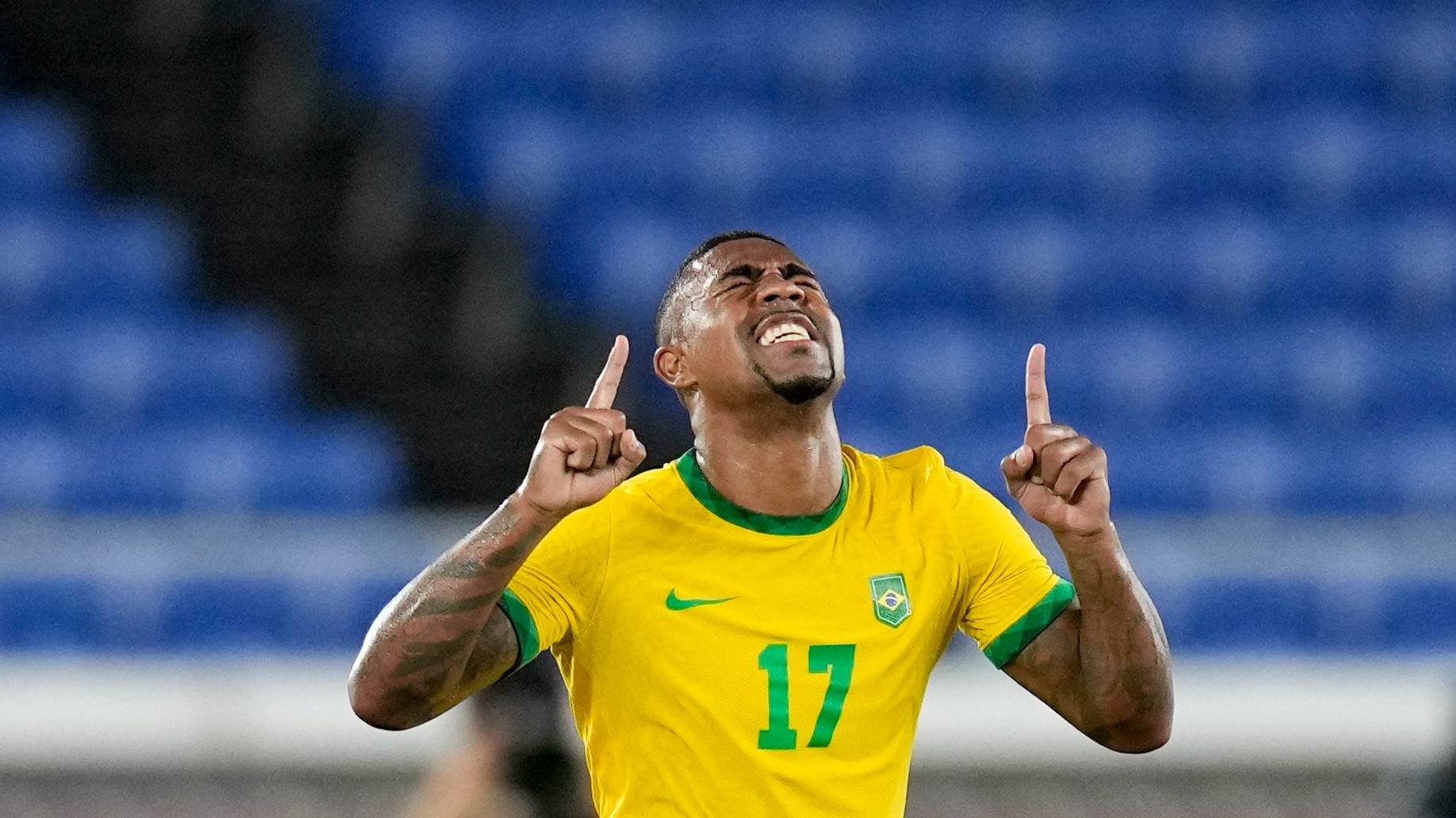 Malcom comemora gol na prorrogação que garantiu medalha de ouro no futebol Malcom comemora gol na prorrogação que garantiu medalha de ouro no futebol
