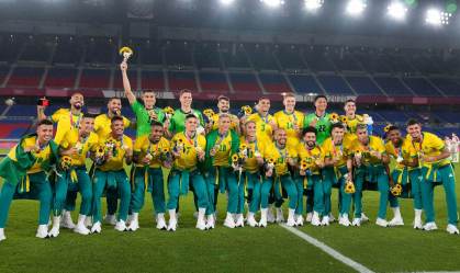 Após 62 anos de jejum, Brasil conquista ouro no futebol nos Jogos de 2016 e 2020